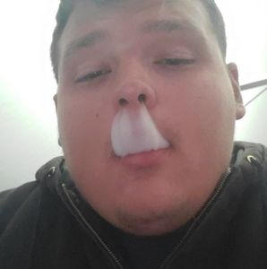 Meet your Posher, Cameron